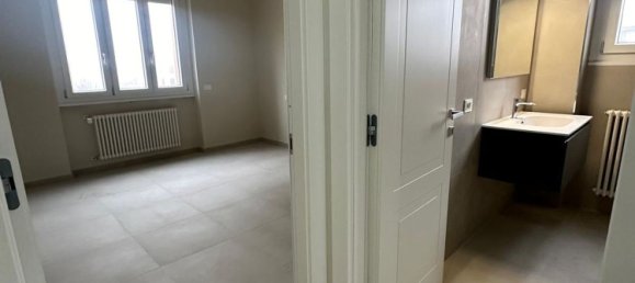 Apartamento de 4 divisões em Novi Ligure, Italy N.º 115489 11