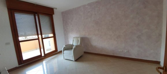 2 Schlafzimmer Gewerbliche Immobilie in Rome, Italy, Nr. 128874 17