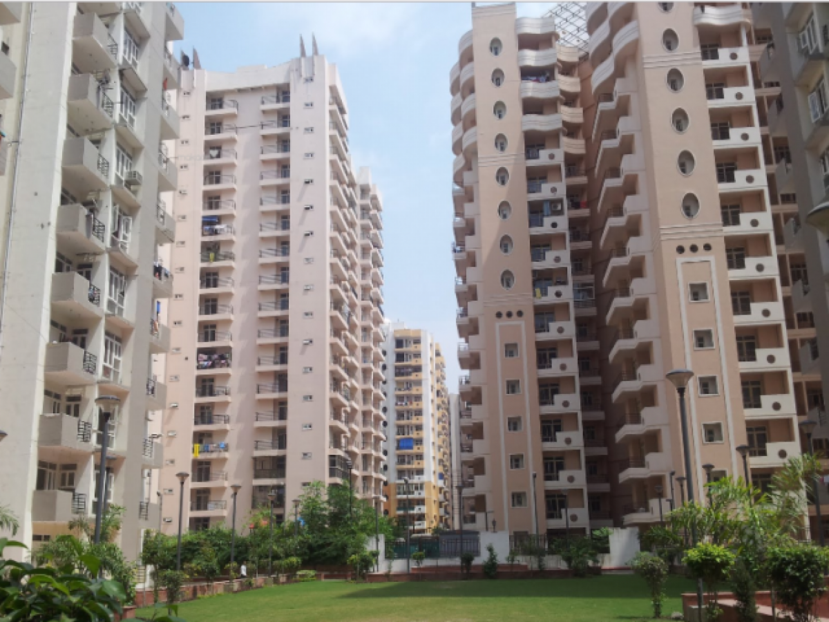 3 bedrooms House in Ghaziabad, India No. 56185