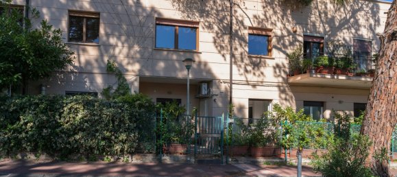 3 rooms Apartment in Naples, Italy No. 353351 13