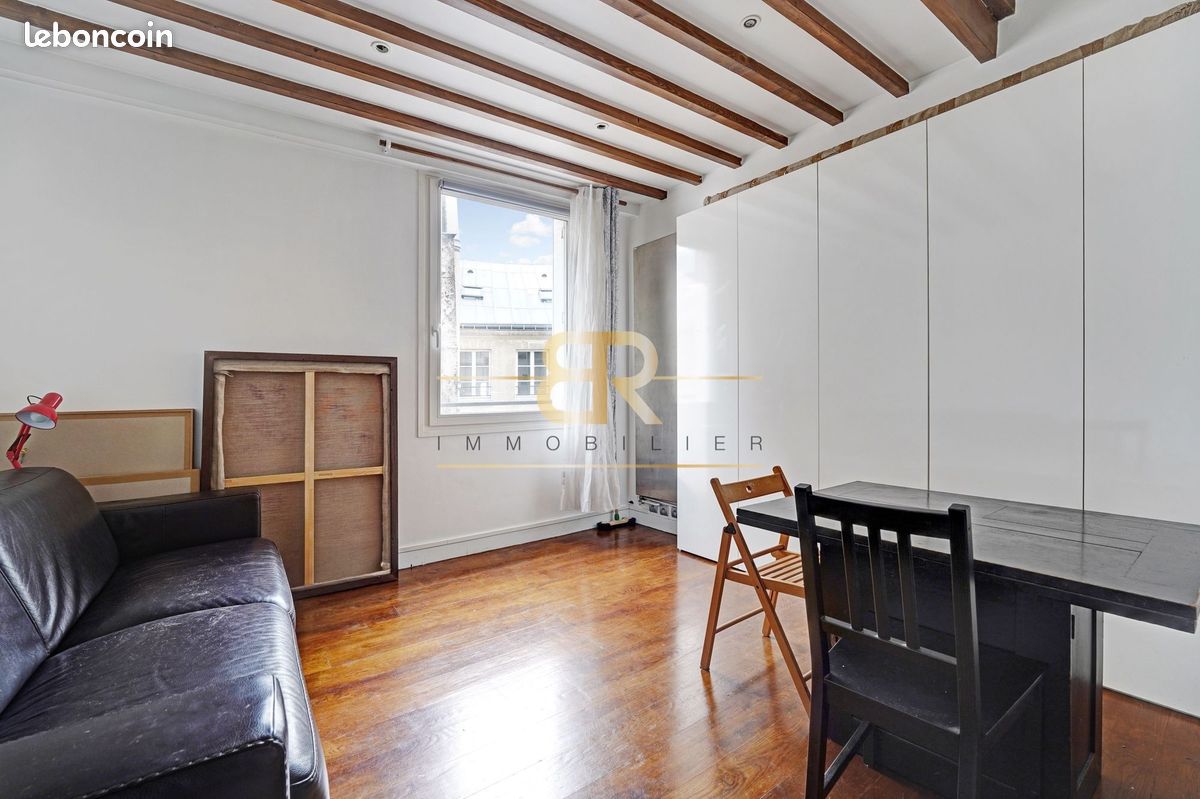 1 bedroom Apartment in Paris, France No. 119959