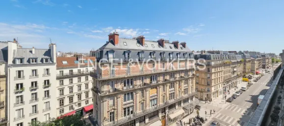2 bedrooms Apartment in Paris, France No. 363204 9