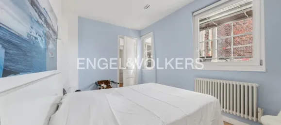 2 bedrooms Apartment in Paris, France No. 363204 6