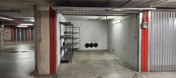 1 room Garage in Milan, Italy No. 239640 11