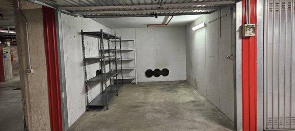 1 room Garage in Milan, Italy No. 239640 9