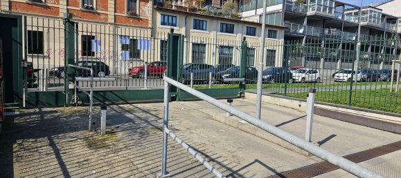 1 room Garage in Milan, Italy No. 239640 19