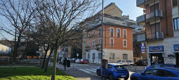 1 room Garage in Milan, Italy No. 239640 23