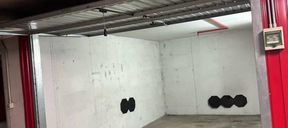 1 room Garage in Milan, Italy No. 239640 5
