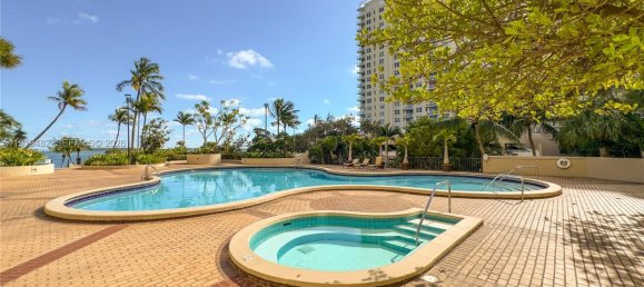 2 dormitorios propiedad comercial en venta en Miami, Miami-Dade, Florida, USA № 614541 28