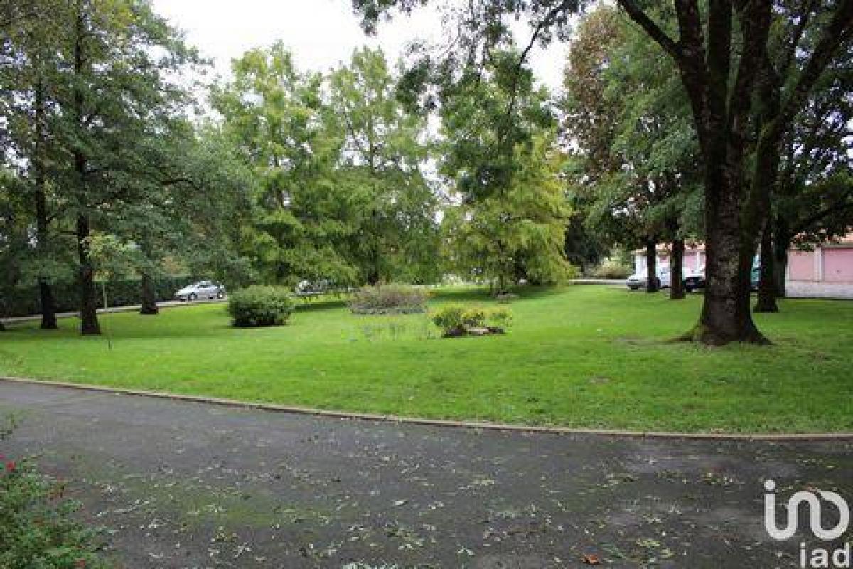 2 bedrooms Condo in Challans, France No. 36699