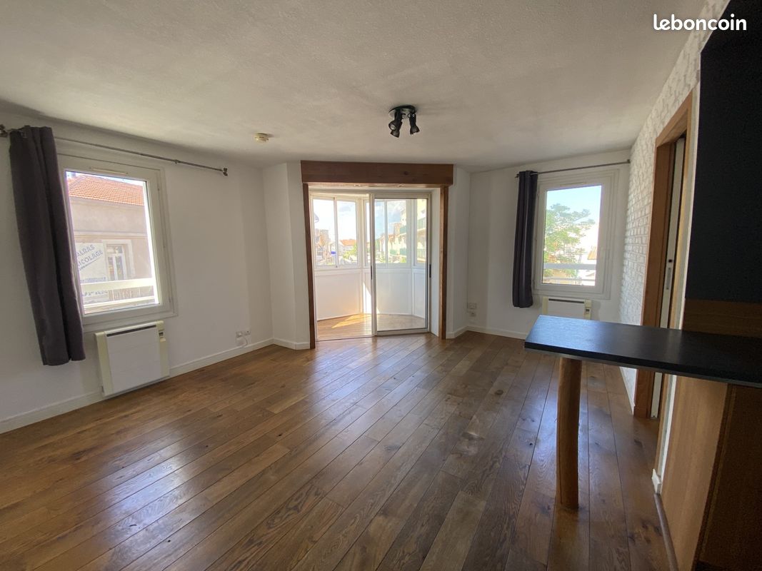 2 bedrooms Apartment in Valras-Plage, France No. 320341