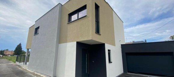 3 bedrooms House in Riedisheim, France No. 97509 18