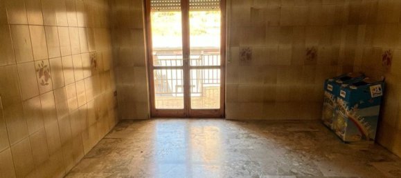 3 rooms Apartment in Corigliano Rossano, Italy No. 308454 8
