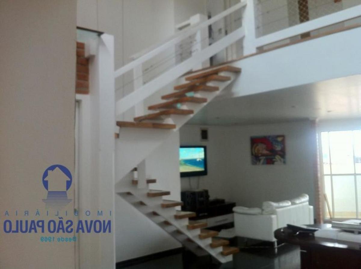 4 bedrooms House in Sao Paulo, Brazil No. 433343