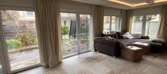 7-salle Maison de ville à Braunschweig, Germany No. 77761 4