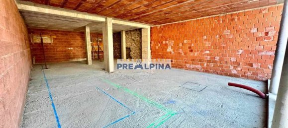 1-Zimmer Gewerbliche Immobilie in Vertova, Italy, Nr. 2989 6