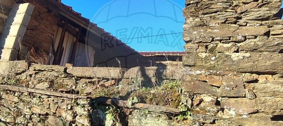 2 bedrooms House in Aguda, Portugal No. 17692 14