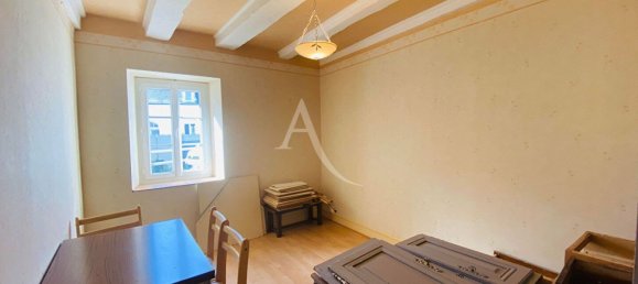 3 bedrooms House in Neuille-Pont-Pierre, France No. 85801 6