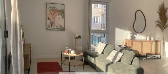2 bedrooms Apartment in Antibes, France No. 191440 3