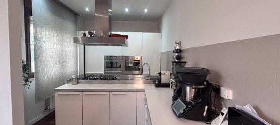 Квартира с 2 спальнями в Монца, Италия № 318973 11