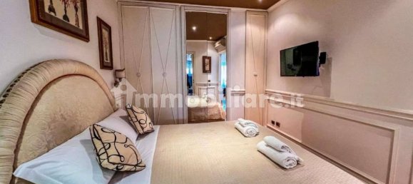 2-Zimmer Hotel in Rome, Italy, Nr. 258570 2