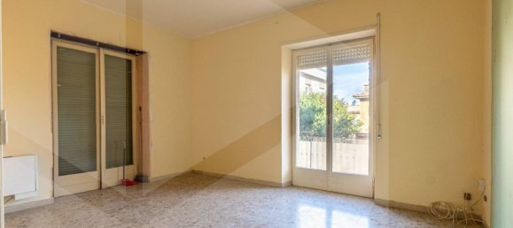 3 rooms Apartment in Ciampino, Italy No. 20808 3
