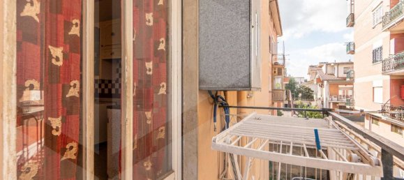 3 rooms Apartment in Ciampino, Italy No. 20808 18