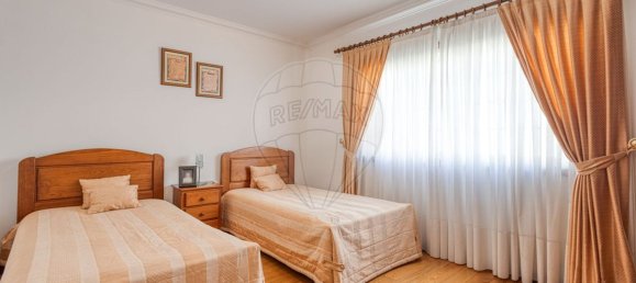 4 bedrooms House in Vila Nova de Gaia, Portugal No. 181046 30