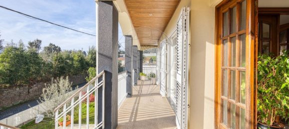 4 bedrooms House in Vila Nova de Gaia, Portugal No. 181046 3