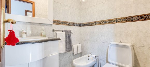 4 bedrooms House in Vila Nova de Gaia, Portugal No. 181046 28