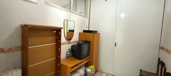 3 rooms Apartment in Taranto, Italy No. 301513 6