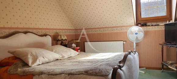 Casa de 4 dormitorios en Noyers-sur-Cher, France No. 79921 11