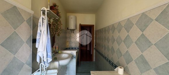 5 rooms Apartment in Sassari, Italy No. 70276 18
