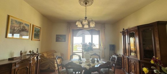 5 rooms Apartment in Sassari, Italy No. 70276 13