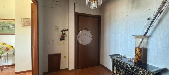 5 rooms Apartment in Sassari, Italy No. 70276 12