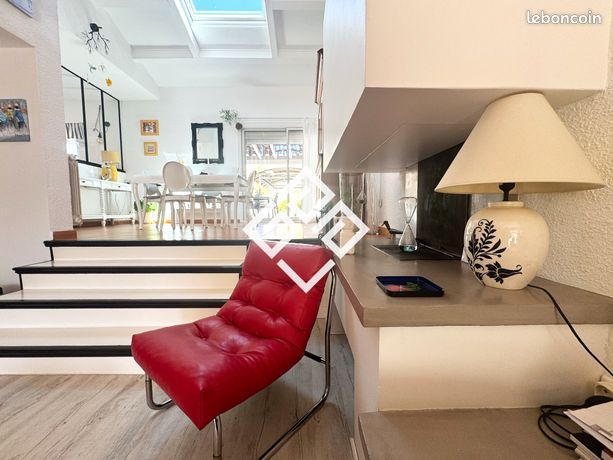 4 bedrooms House in Narbonne, France No. 309939