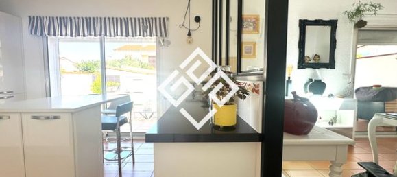 4 bedrooms House in Narbonne, France No. 309939 10