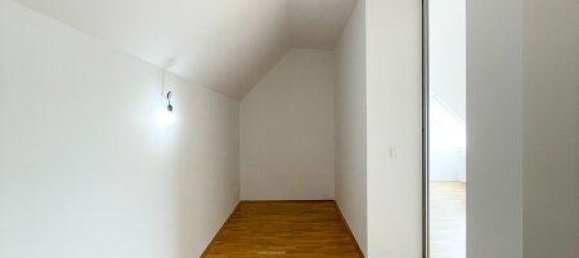 4-Zimmer Doppelhaus in Favoriten, Austria, Nr. 153917 16