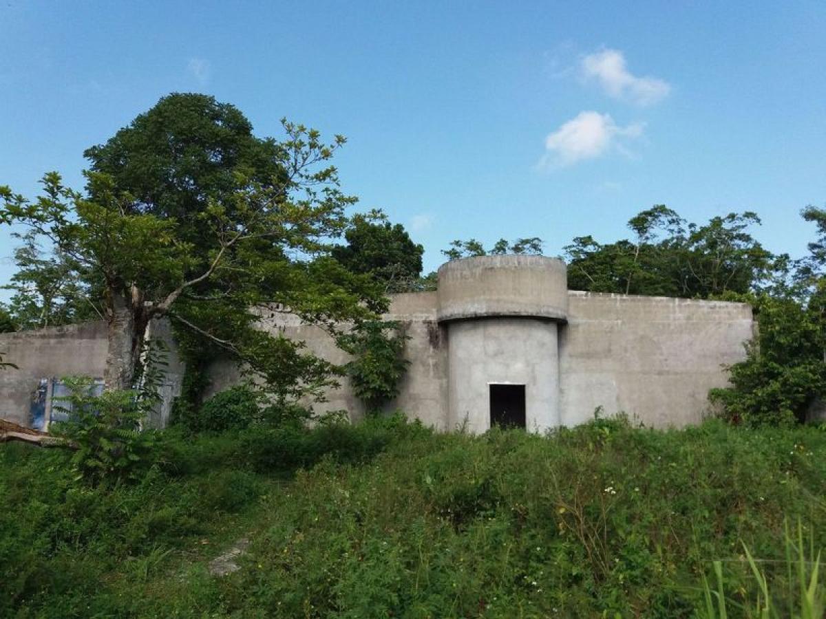 Edifício em Comalcalco, Mexico N.º 201427