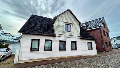 Дом с 6 комнатами в Штаде, Германия № 192744