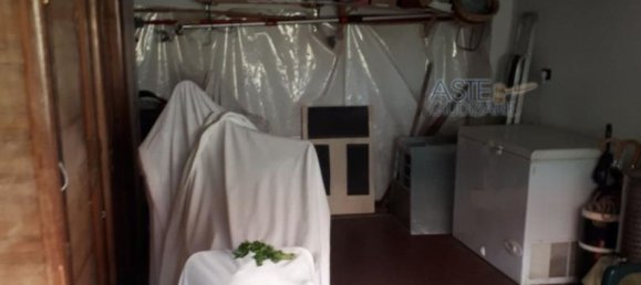 5 rooms Apartment in Piombino, Italy No. 41739 24