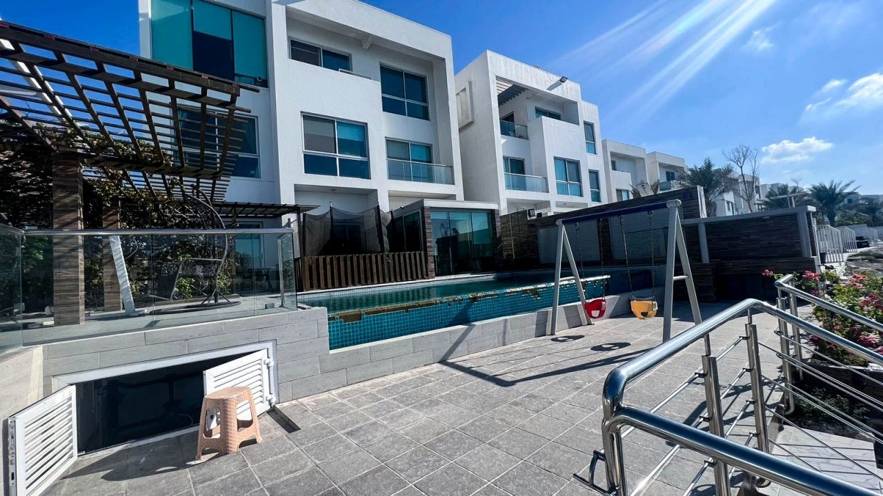 4 غرف نوم فيلا في قلالي, Bahrain رقم 181