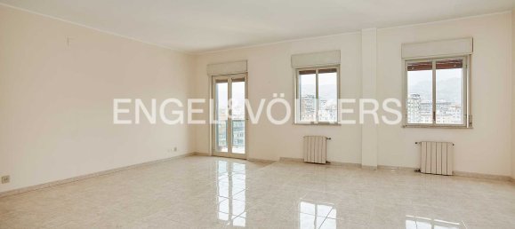 Квартира с 6 комнатами в Палермо, Италия № 149665 3