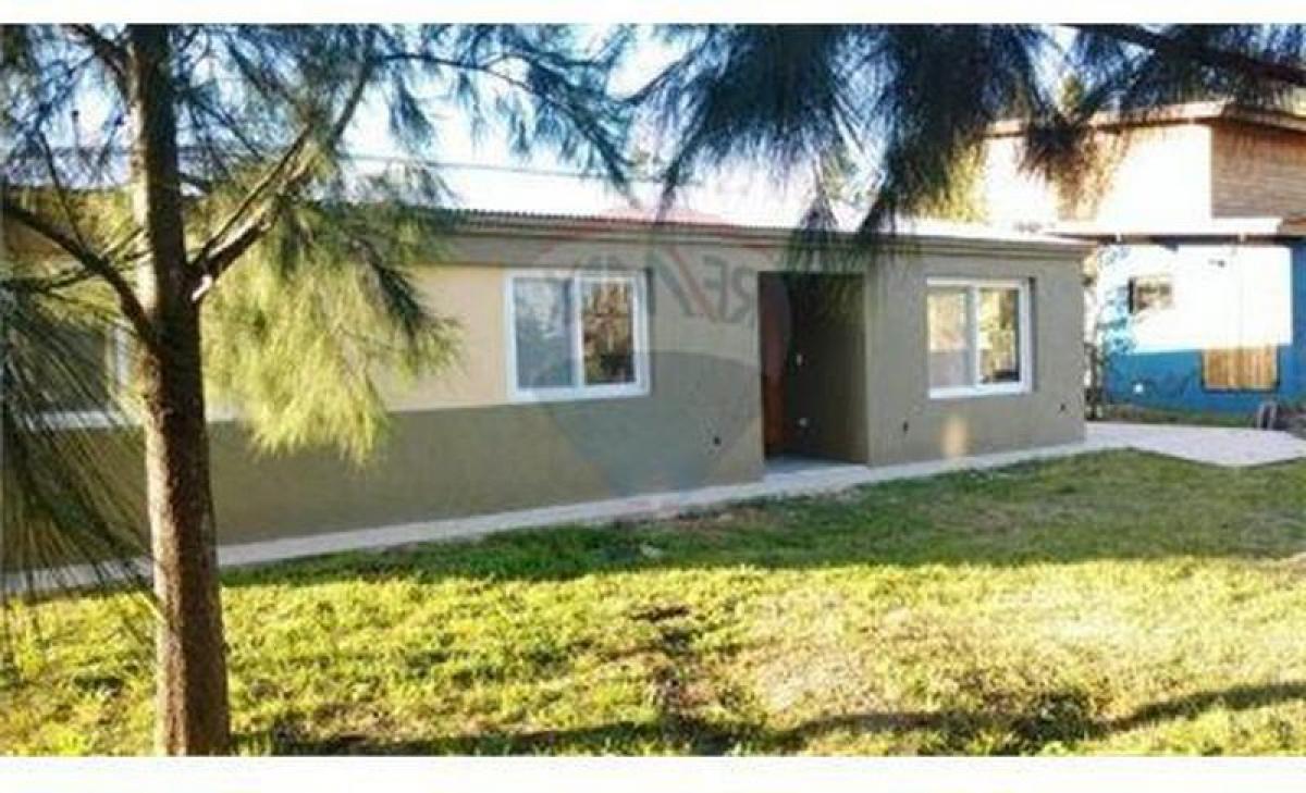 3 bedrooms House in Escobar, Argentina No. 61054