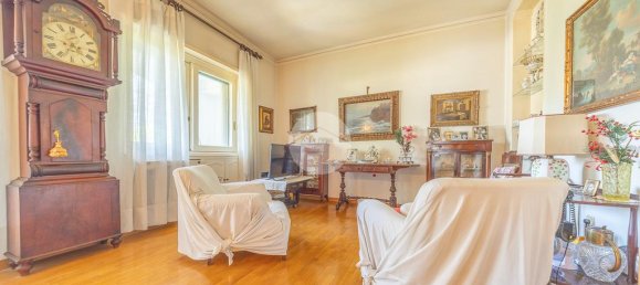 3 bedrooms Apartment in Rome, Italy No. 310113 16