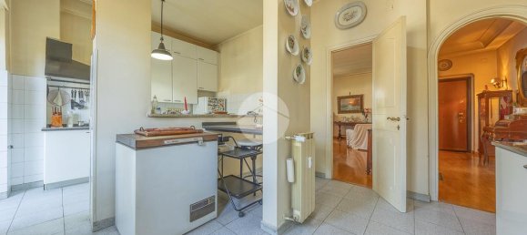 3 bedrooms Apartment in Rome, Italy No. 310113 19
