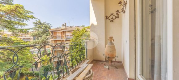 3 bedrooms Apartment in Rome, Italy No. 310113 36