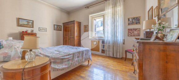 3 bedrooms Apartment in Rome, Italy No. 310113 41