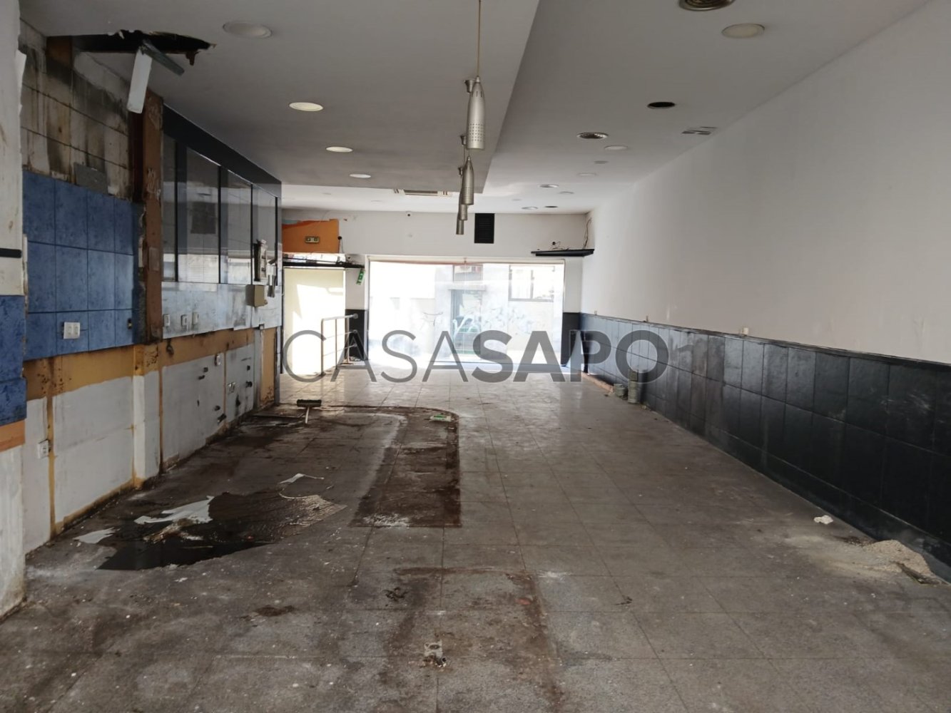 Gewerbliche Immobilie in Porto, Portugal 192m², Nr. 288041