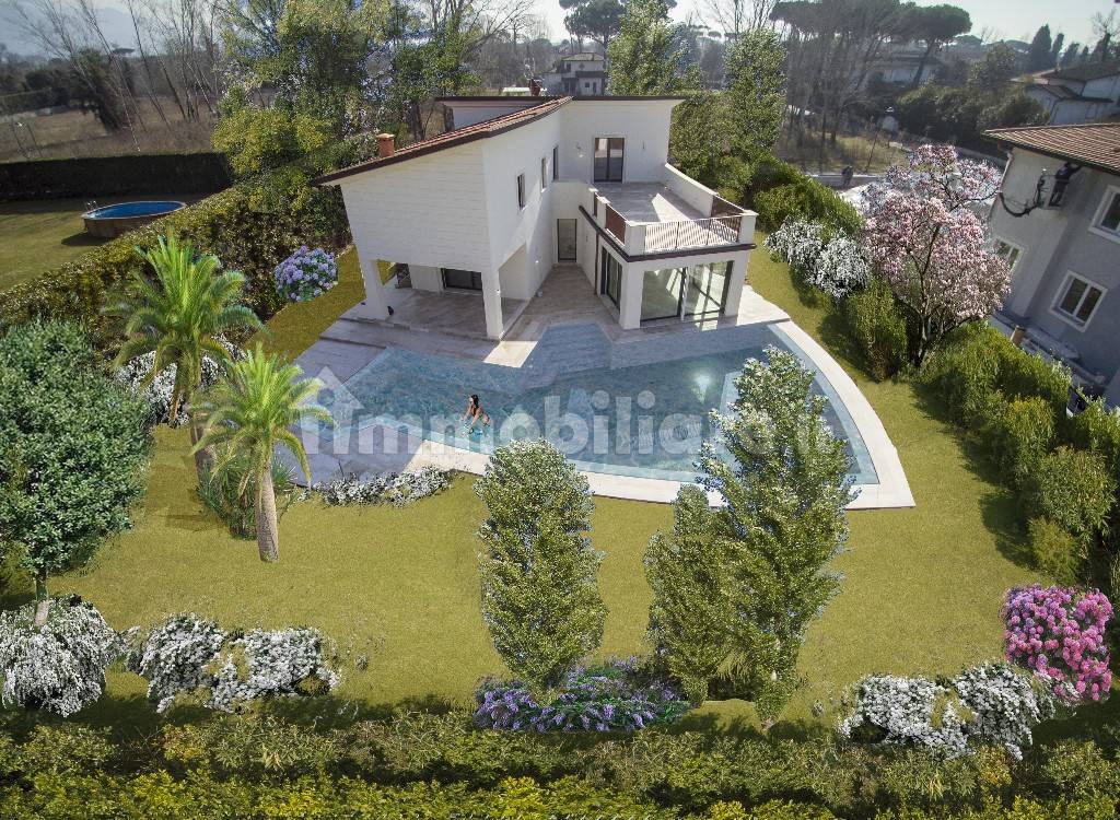 7 chambres Villa à Forte dei Marmi, Italy No. 188653